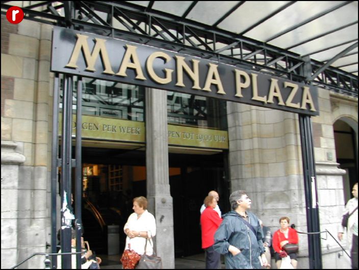 In het Magna Plaza